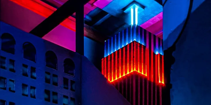 Zastřílejte si: zábavná laser game v centru Prahy až pro 14 hráčů