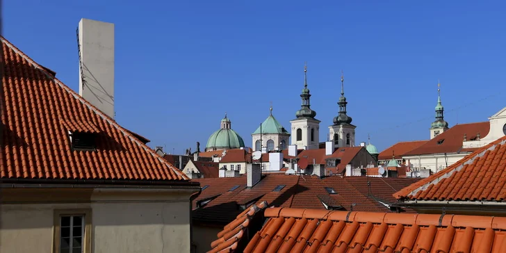Pobyt na Starém Městě: příjemný hotel, bohaté snídaně a procházky