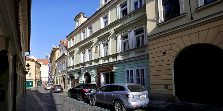 Pobyt na Starém Městě: příjemný hotel, bohaté snídaně a procházky