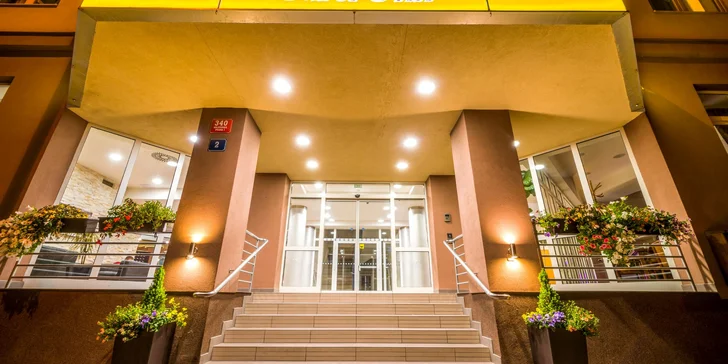 4* pobyt v Praze pro dva na jedinou noc i celý týden: snídaně a možnost wellness