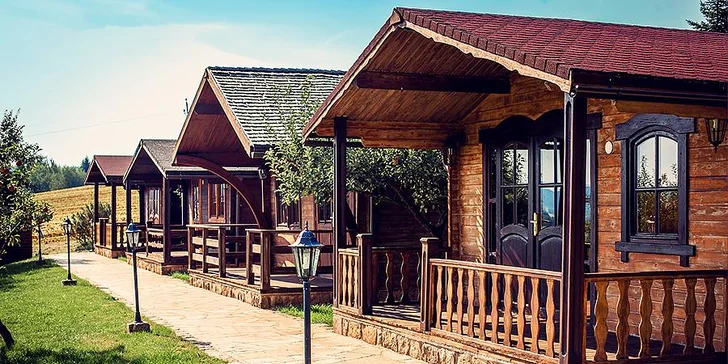 Aktivní dovolená pro dva se snídaní a relaxem nedaleko ZOO a safari Dvůr Králové