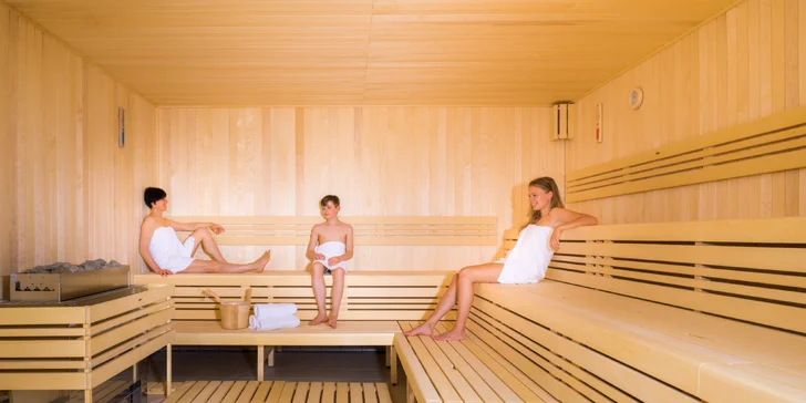 Beauty balíčky s Petra Clinic pro páry i jednotlivce v Karlových Varech: estetické, zkrášlující a wellness procedury