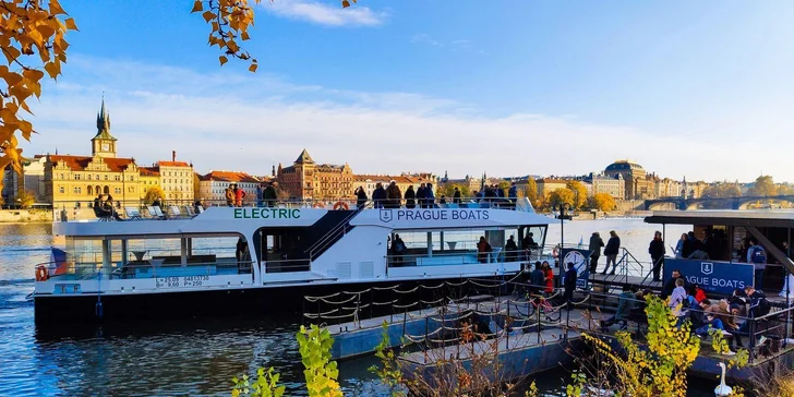 50min. vyhlídková plavba po Vltavě na ekologické lodi Bella Bohemia
