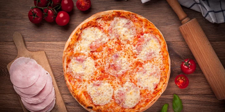 Italská dobrota: 1 nebo 2 velké pizzy podle výběru z 12 druhů