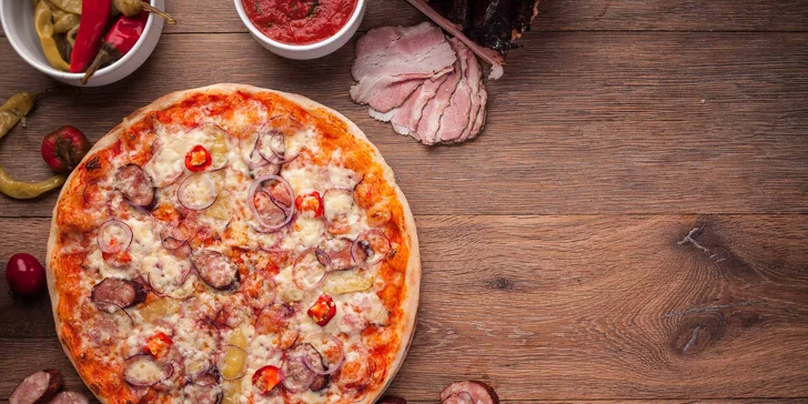 Italská dobrota: 1 nebo 2 velké pizzy podle výběru z 12 druhů