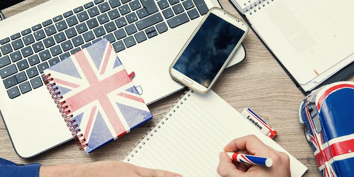 Mluvte jako rodilý Brit: 18 nebo 24 online lekcí angličtiny s lektorem