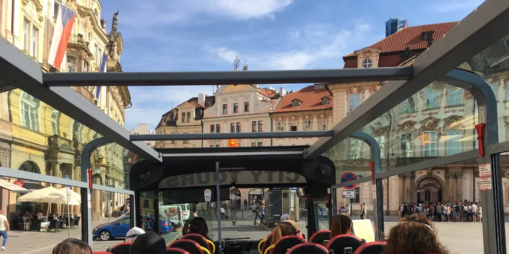 Okružní jízda Prahou: 1 hodina v otevřeném autobuse a 1hod. projížďka lodí pro děti i dospělé