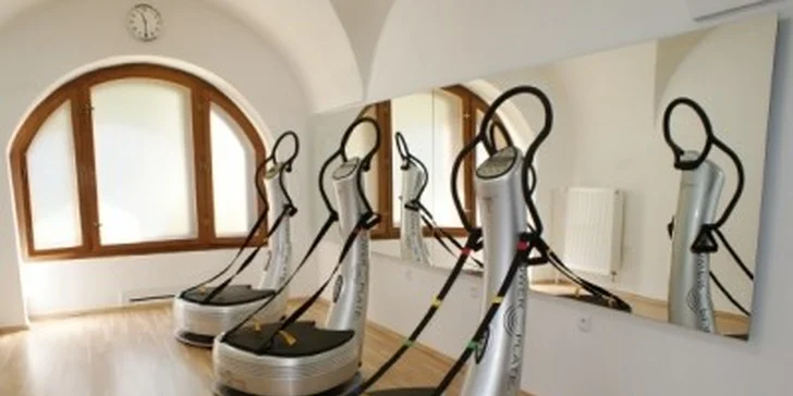 239 Kč za DVA vstupy na Power Plate s trenérem. Setřeste tuky vysoce efektivním tréninkem v centru Prahy se slevou 59 %.