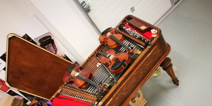 Letní degustace na Slovácku s cimbálovou muzikou a vinnými specialitami