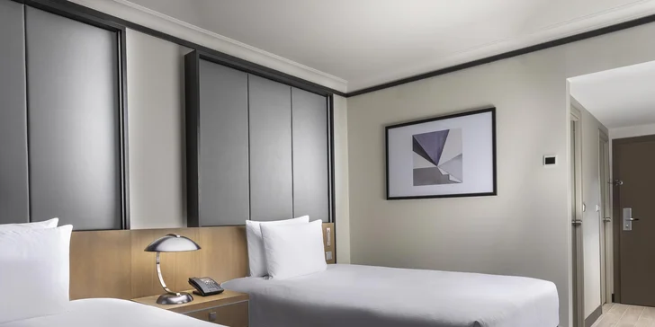 5* pobyt v hotelu Hilton u Vltavy: snídaně, neomezený wellness a pozdní check-out