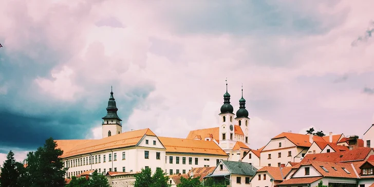 Vyrazte na jednodenní výlet nejen po památkách UNESCO: Český Krumlov, Telč i Hluboká nad Vltavou