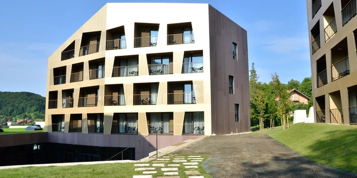 Dovolená v Chorvatsku: 4* hotel se stravou, neomezený vstup do 2 aquaparků