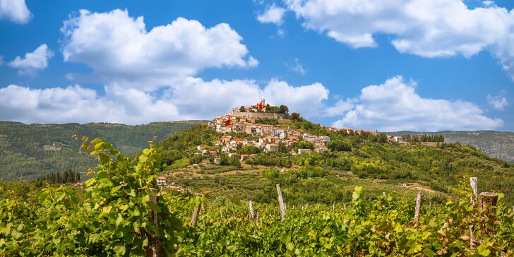 Romantika uprostřed istrijských vinic: krásný hotel se snídaní, wellness a degustací vín