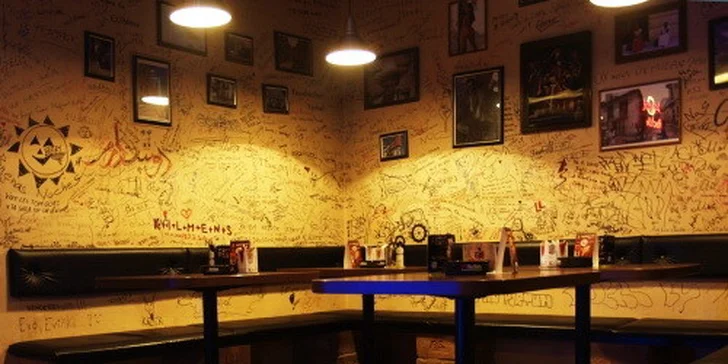 4 míchané drinky nebo 2 panáky kubánského rumu