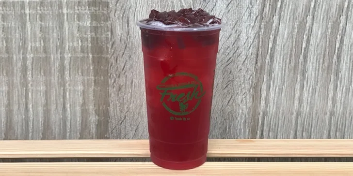 Letní fresh drink podle výběru: smoothie, džus, mléčný čaj nebo fresh tea