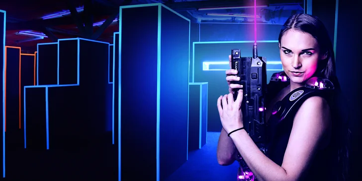 Akce a zábava: laser game ve špičkové moderní aréně pro 2-8 hráčů