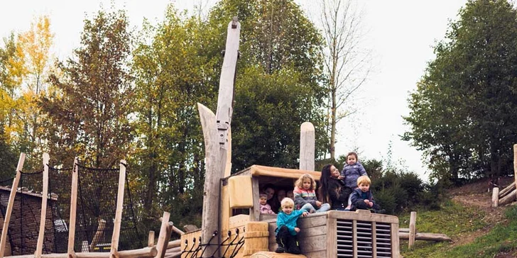 Letní sáňkařská dráha na německé straně Krušných hor: 3, 6 nebo 12 lístků