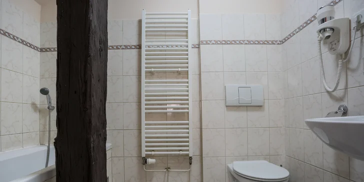 Pobyt v penzionu blízko Staroměstského nám. a Karlova mostu se snídaní či polopenzí