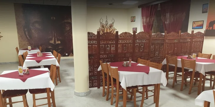Kuřecí, jehněčí nebo vege indické menu i s polévkou a předkrmem pro dva