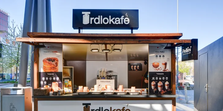 Velký trdelník: příchuť dle výběru, nutella, zmrzlina i ledová káva nebo cappuccino