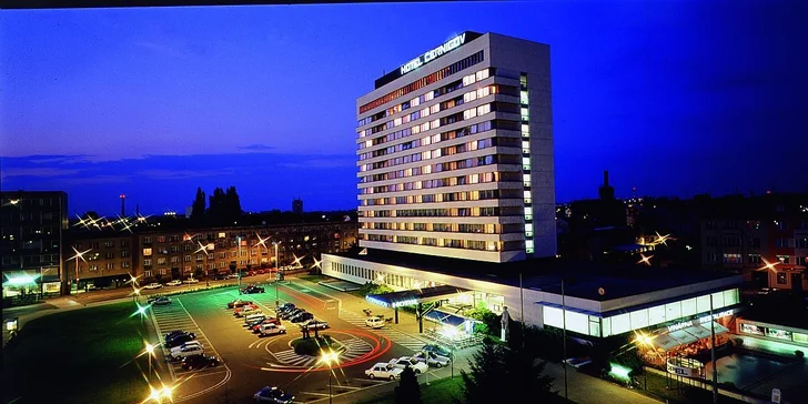 Pohoda v Hradci Králové: příjemné pokoje, bufetové snídaně a neomezená konzumace točeného piva Budweiser Budvar