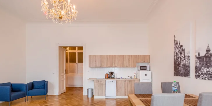 Pobyt na Václaváku: až 7 nocí, prostorné apartmány s vysokými stropy, volné vstupy do pražských památek