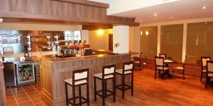 3299 Kč za třídenní relaxační pobyt PRO DVA ve Wellness hotelu Pod Kyčmolem****. Neomezený vstup do vířivky a sauny, skvělé masáže a možnost lyžování.