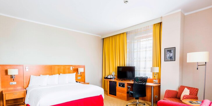 Odpočinek v hotelu Marriott v centru Plzně se snídaní nebo polopenzí