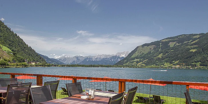 4* hotel v rakouském Zell am See: na břehu jezera, s polopenzí a neomezeným wellness