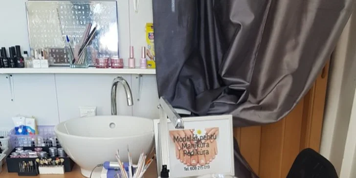 Péče o ruce: klasická manikúra s možností gel laku i modelace gelem