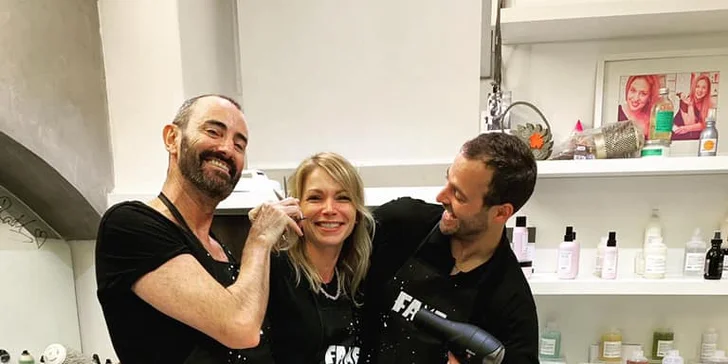 Kadeřnické balíčky: Střih, barvení odrostů, detox i keratin