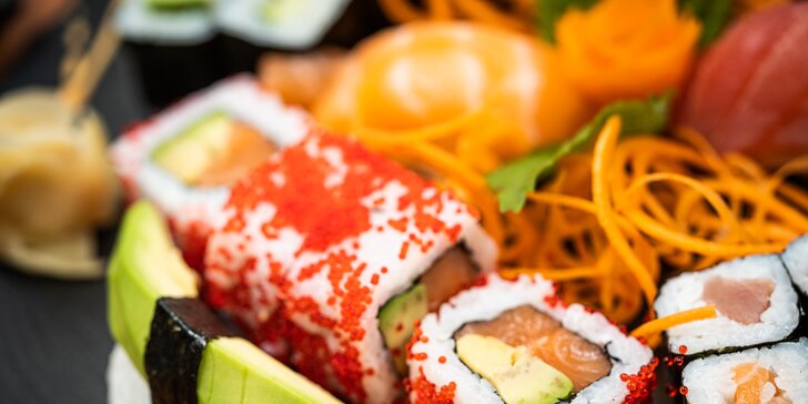 Degustační sushi sety v nově otevřené restauraci: s lososem, mangem, tuňákem i krevetami