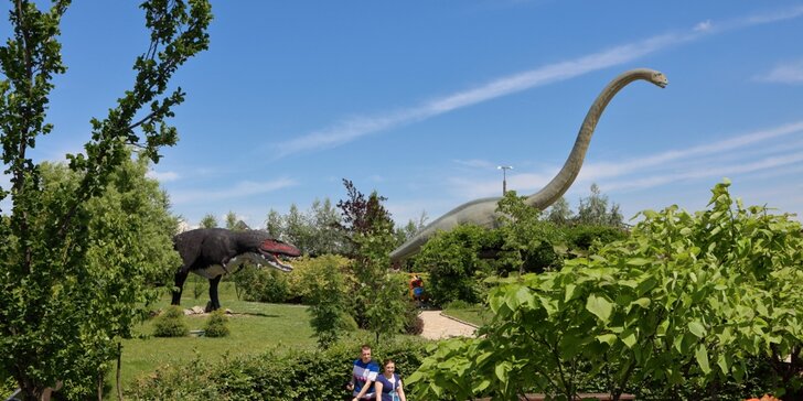 Vstupenky do polského zábavního parku Dinolandia a Zahrada Jana Pavla II.