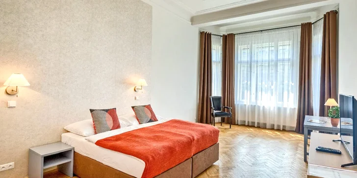 Pobyt na Václaváku: až 7 nocí, prostorné apartmány s vysokými stropy, volné vstupy do pražských památek