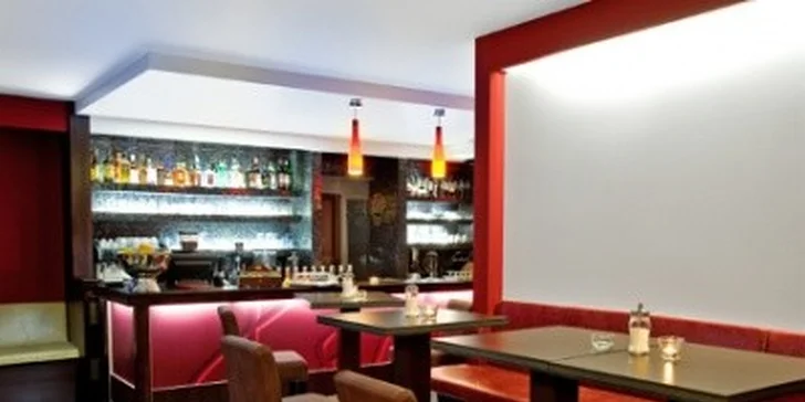249 Kč za Slevovou knížku do 10 pražských restaurací v hodnotě 1000 Kč. 50 slev na pizzu, steaky, sushi, thajské jídlo a jiné lahůdky!