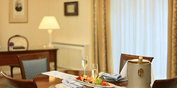 Romantický pobyt ve Vídni: 5* hotel se snídaní, návštěva slavné kavárny