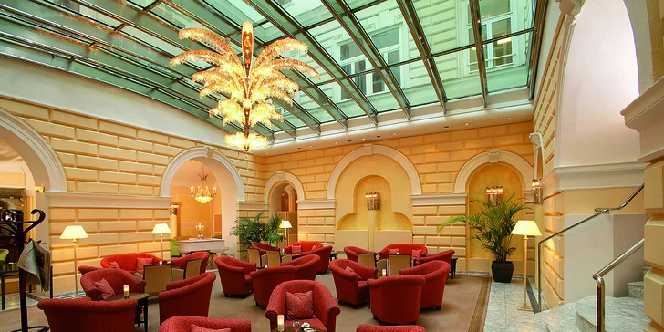 Romantický pobyt ve Vídni: 5* hotel se snídaní, návštěva slavné kavárny
