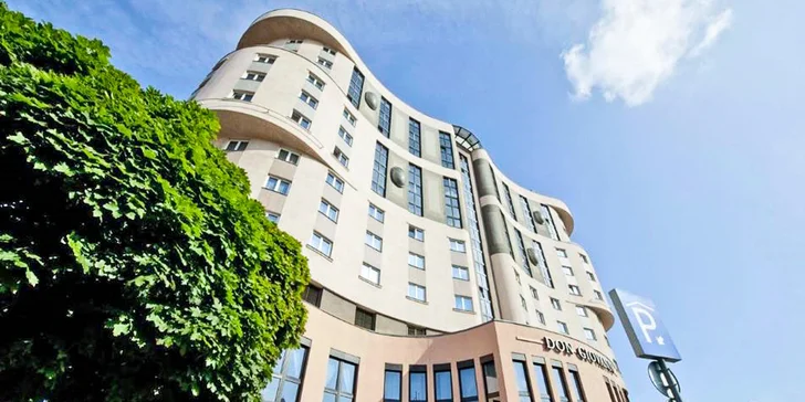 Luxusní pobyt ve 4* hotelu na Vinohradech: snídaně a možnost wellness