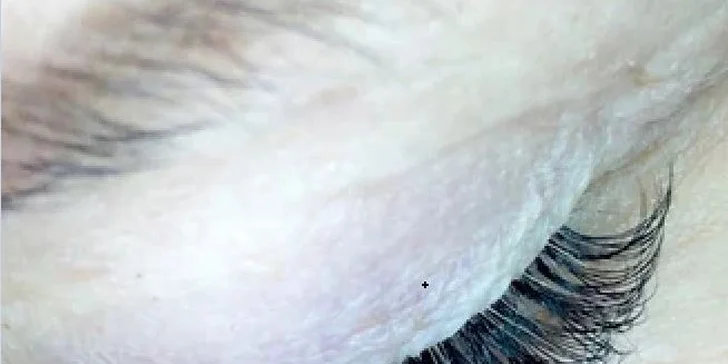 Prodloužení řas objemovou metodou 3D