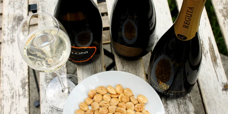 Voucher na 300, 600 nebo 1000 Kč na prosecca a olivy, mandle nebo klobásy