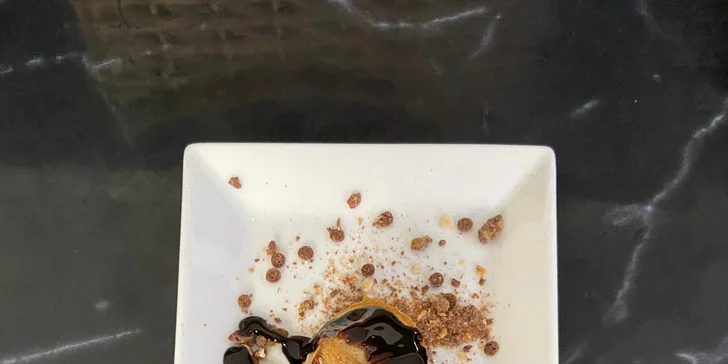 Slané či sladké waffle dle výběru a nápoj k tomu pro 1 i 2
