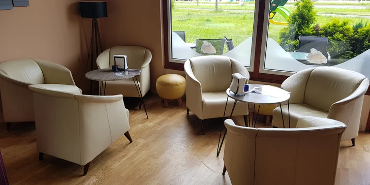 Slané či sladké waffle dle výběru a nápoj k tomu pro 1 i 2