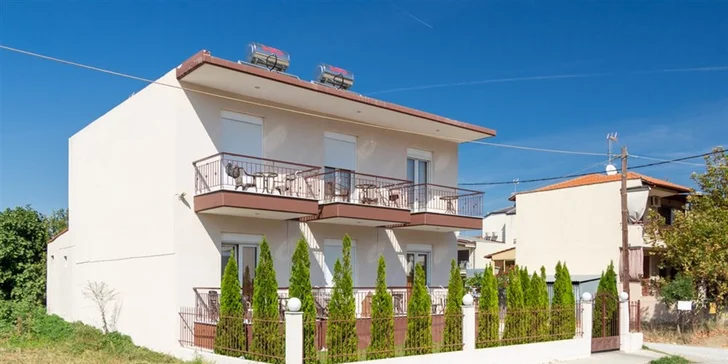 Dovolená ve studiovém domě na řeckém poloostrově Chalkidiki vč. dopravy