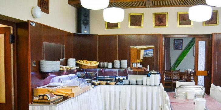 Léto v Krkonoších: hotel v Rokytnici se snídaní i saunou a spoustou výletů