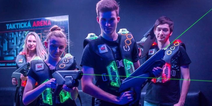 Vyrazte se pobavit na laser game: akční nebo taktická zábava pro 4–12 hráčů