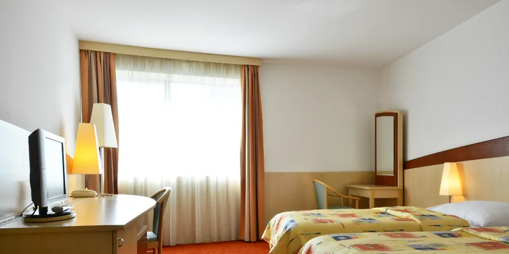 Za krásami hlavního města: 4* hotel 10 min. od historického centra, snídaně
