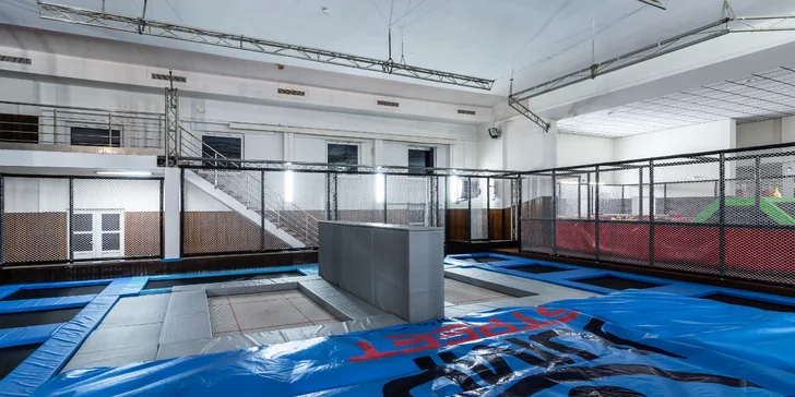 Trampolínový ráj se spoustou atrakcí: 1, 2 nebo 3 hodiny pro malé i velké