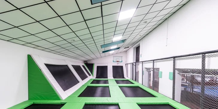 Trampolínový ráj se spoustou atrakcí: 1, 2 nebo 3 hodiny pro malé i velké