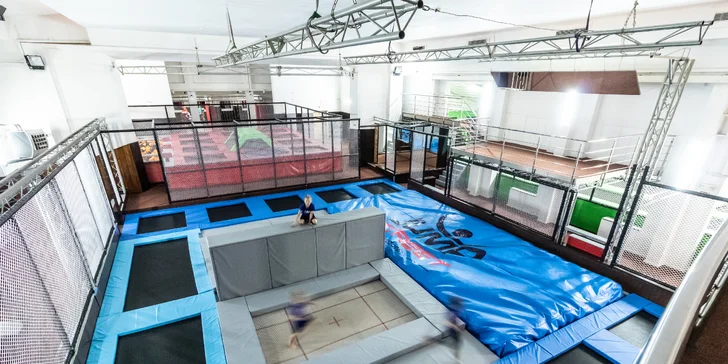 Trampolínový ráj se spoustou atrakcí: 1, 2 nebo 3 hodiny pro malé i velké