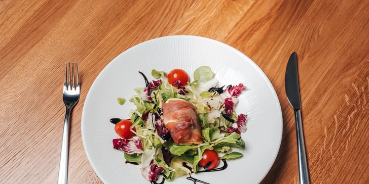 Výběr ze dvou degustačních menu pro dva ve Fresca restaurant: fettucine, panenka i limetkový dort